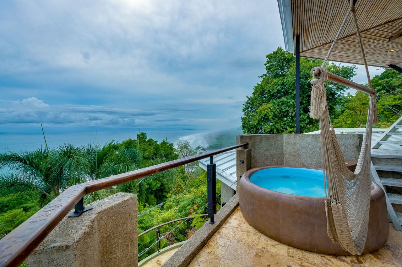 Boutique Luxury Resort Villas, Dominical, Puntarenas