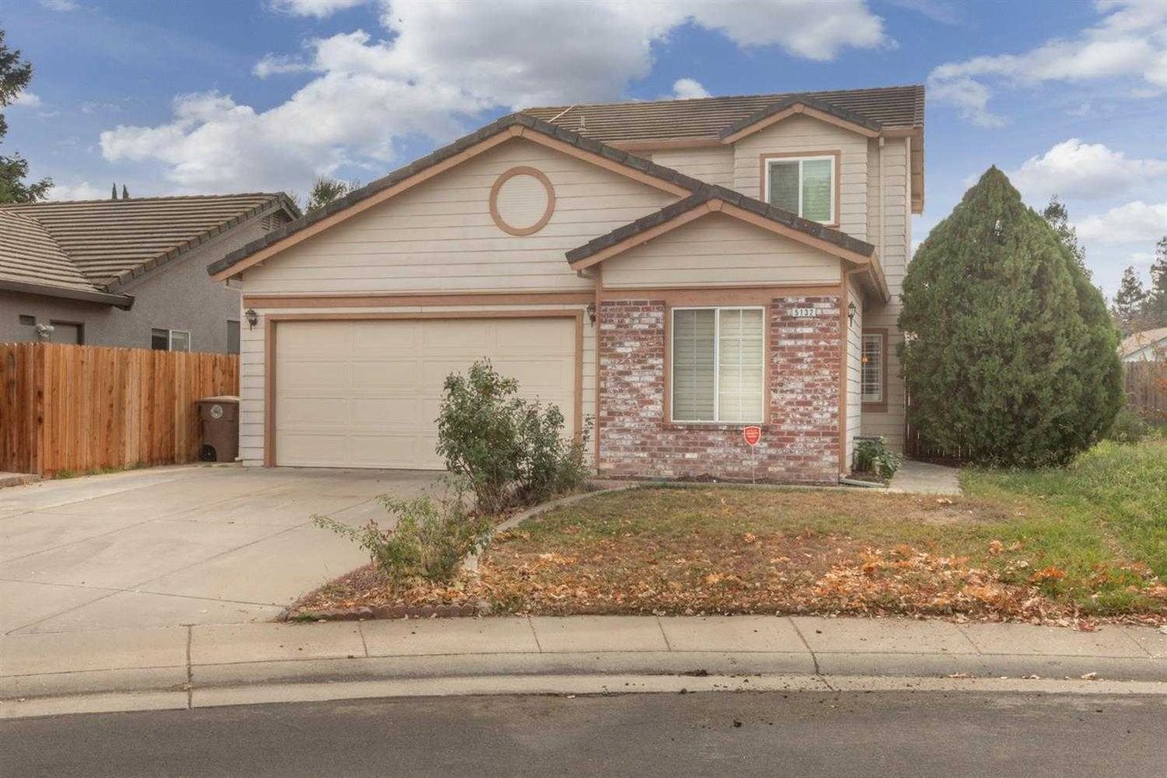5132 Moon Run Way