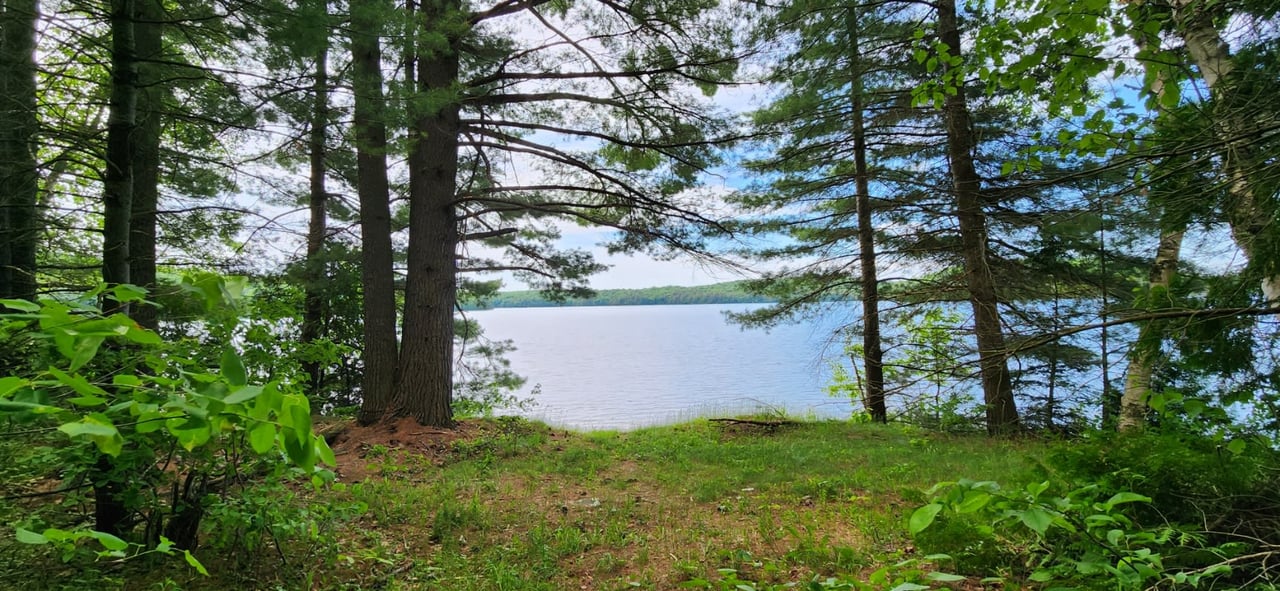 Fern Glen Road Round Lake 