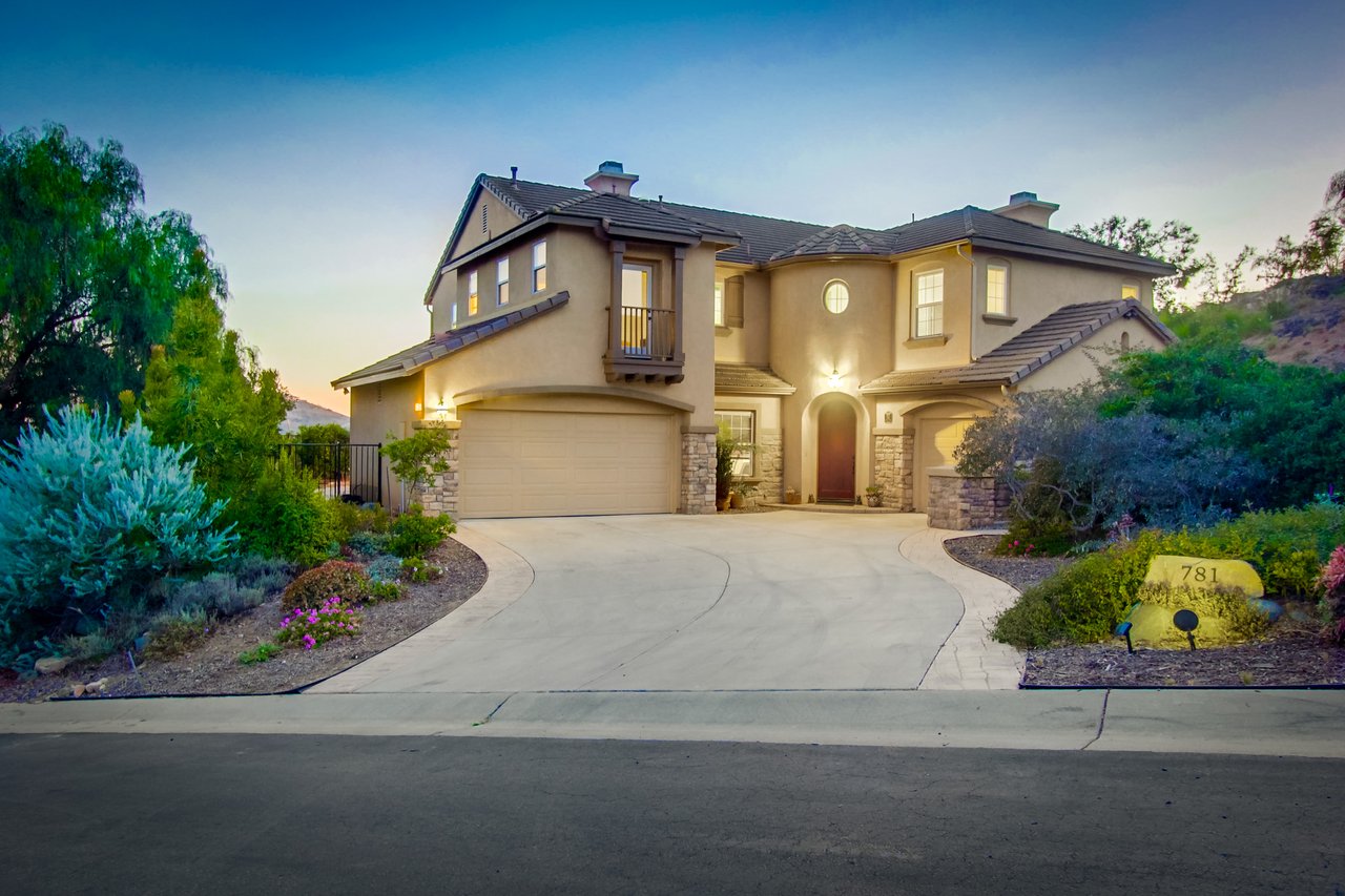 781 Vista Point Cir