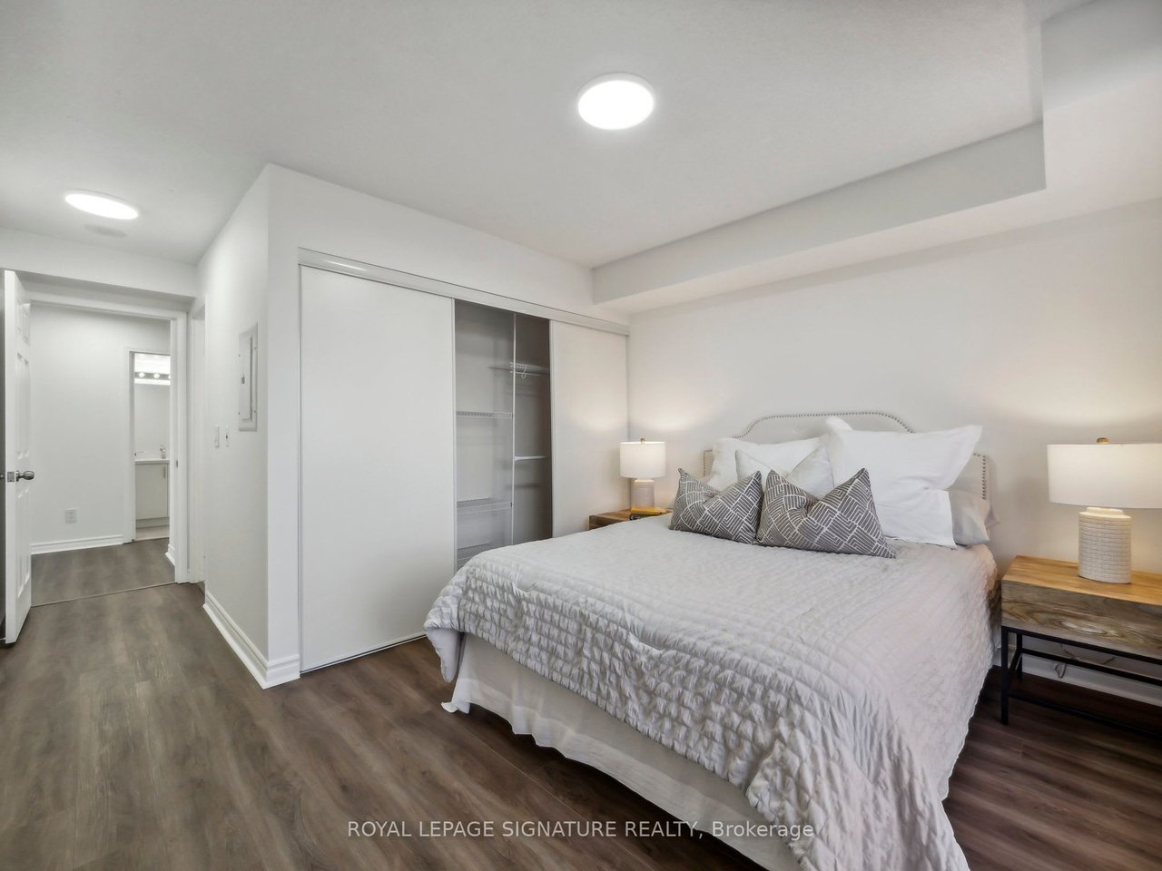 18 Kenaston Gdns 804