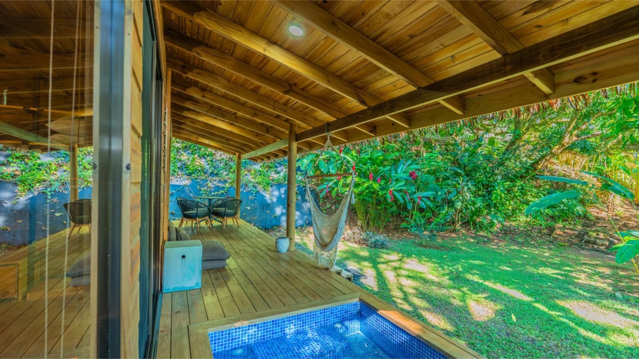 Solar Powered Coastal Luxury Estate, Dominical, Puntarenas