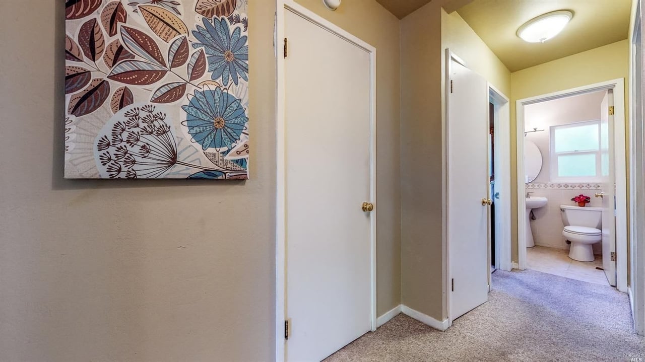 5 San Carlos Dr