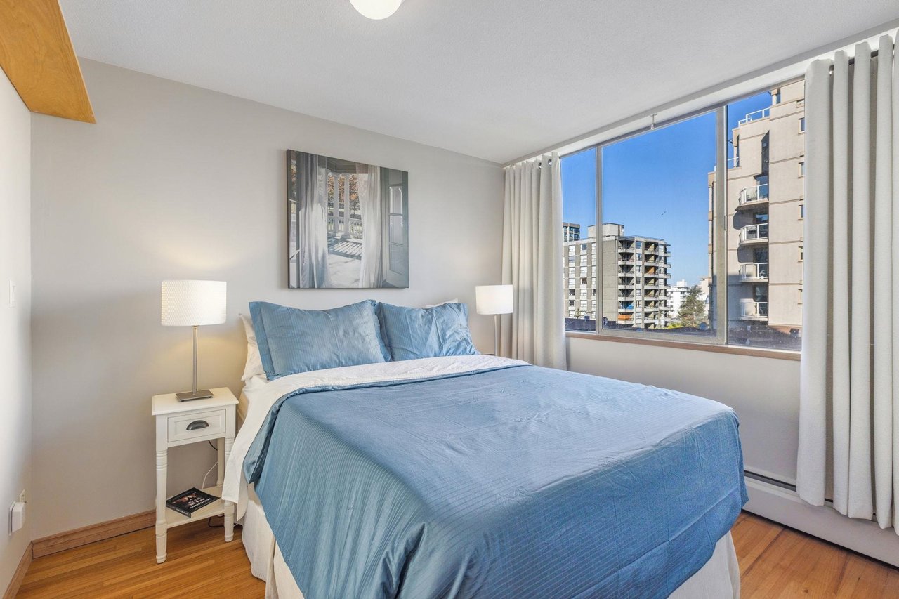 403-1250 Burnaby St