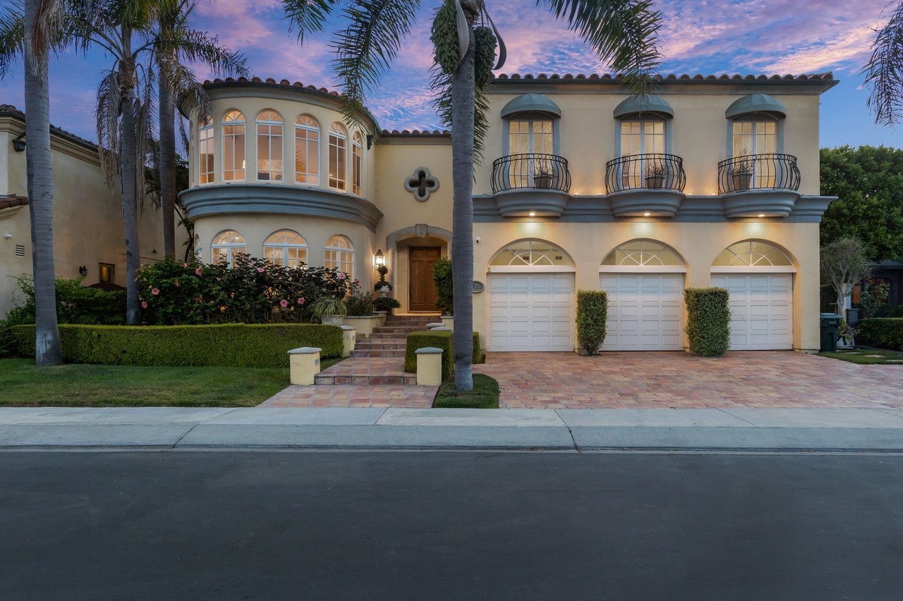 Bluff Front Ocean View Estate