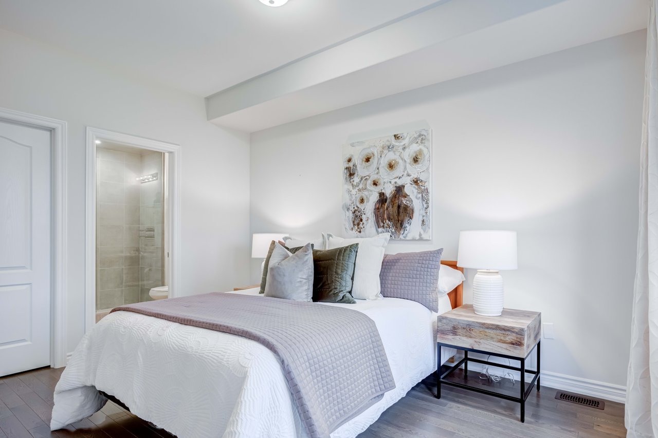 6 Dreamland Lane