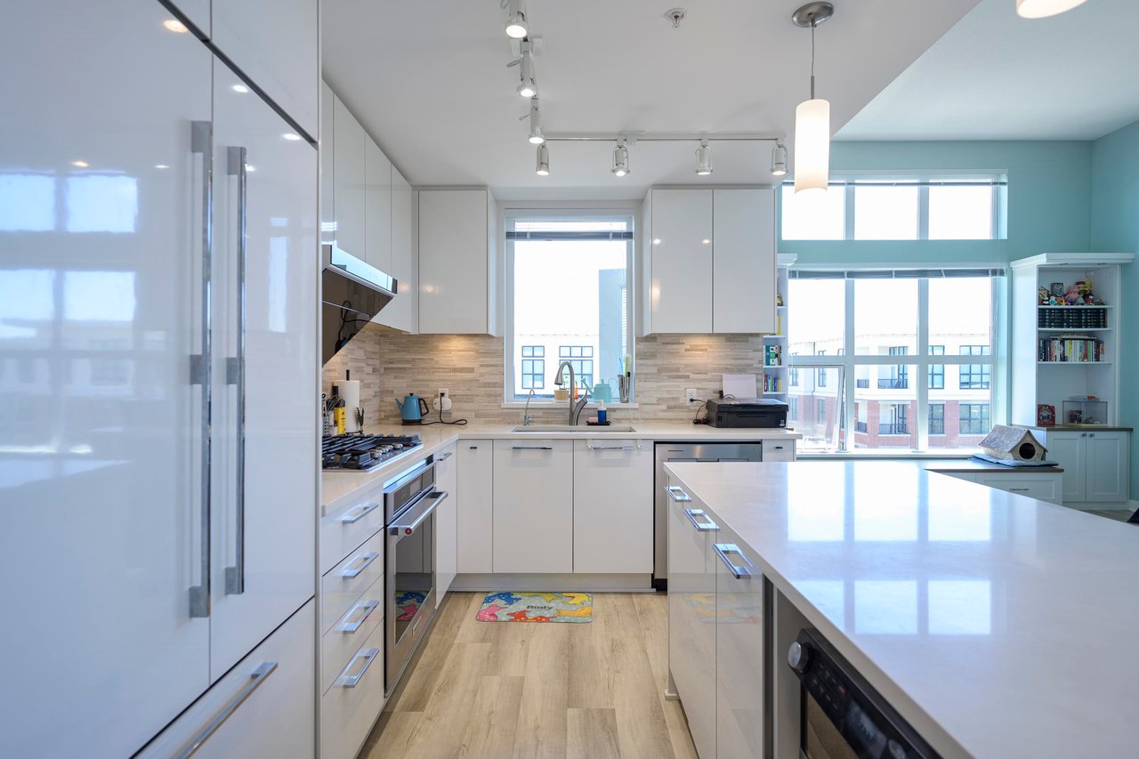 427-9500 Tomicki Avenue, Richmond
