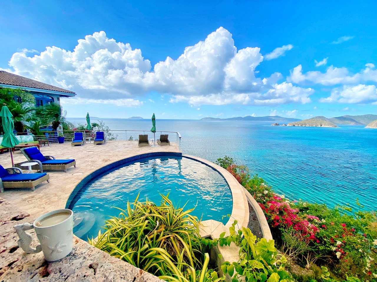 CLIFF HOUSE VILLA