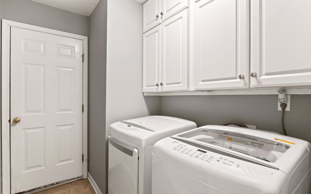 7601 Blue Cedar Drive