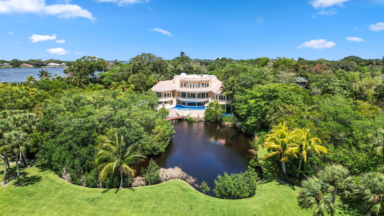 Sewalls Point Waterfront Estate