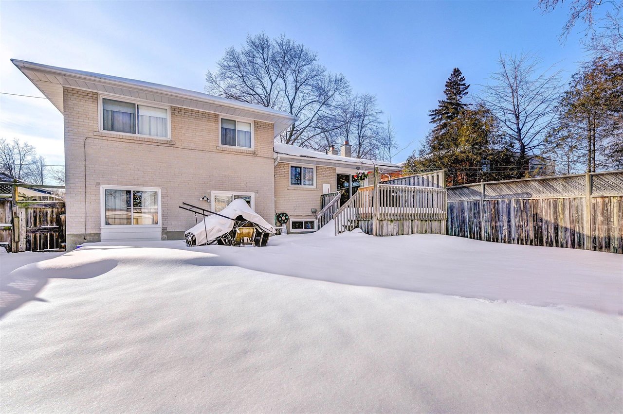 35 Fareham Cres