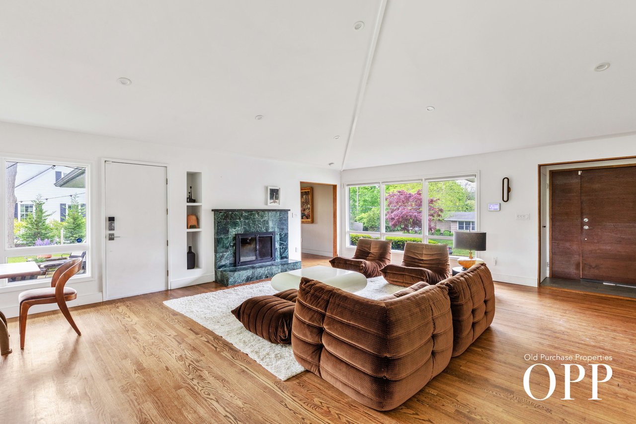 HIGHEST SALE ON HIGHVIEW BOULEVARD