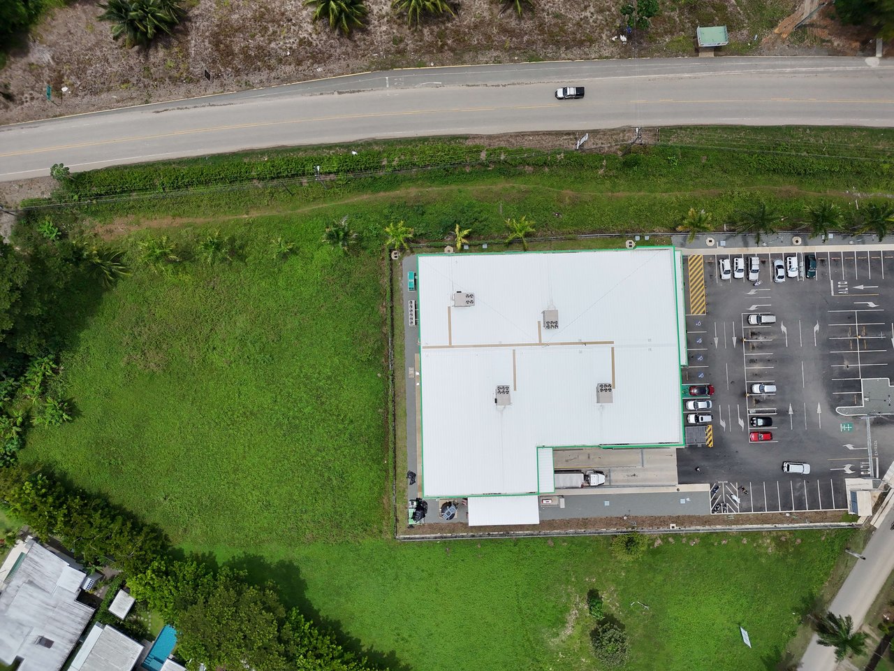 Remarkable Commercial Property in Uvita