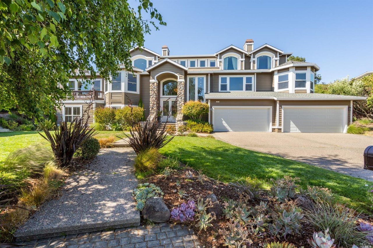 18 Turtle Rock Ct, Tiburon, CA 94920-1300