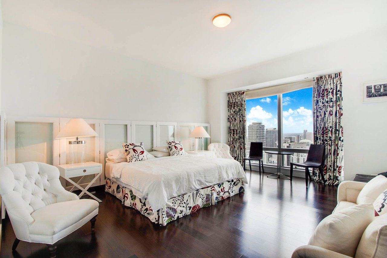 1425 Brickell Avenue Unit: 58E