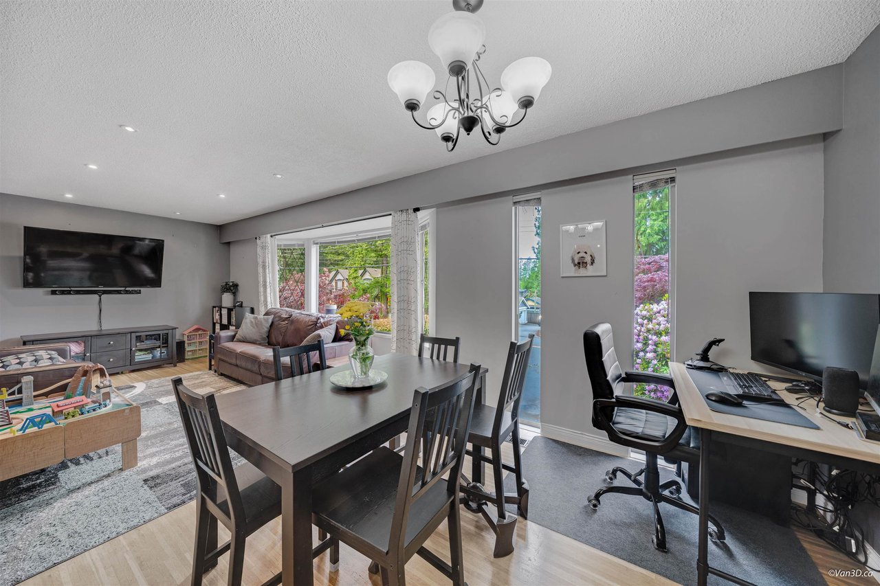 2052 W Keith Road, North Vancouver