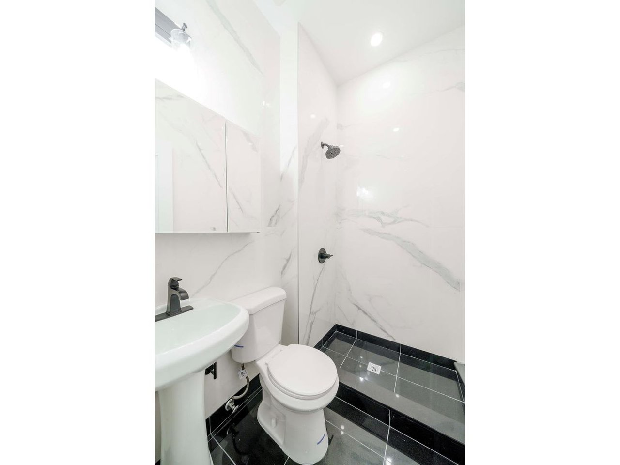 120 West 25th St, #2W