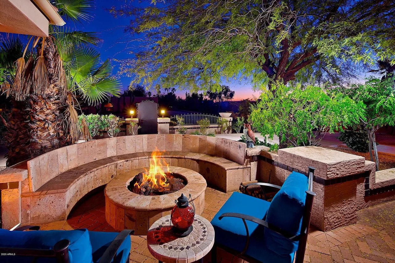 10440 E Larkspur Dr