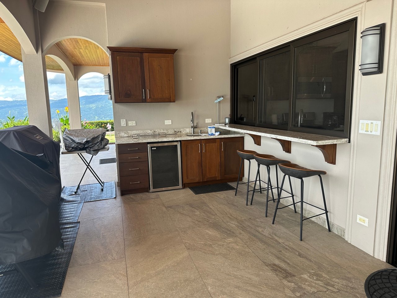 Panoramic Sunset View Estate, Atenas, Alajuela