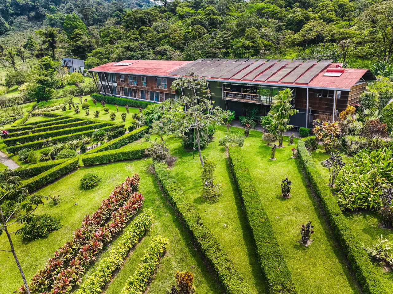 Bijagua Celeste Mountain Lodge | Mountain Hotel/Resort/Hostel For Sale!