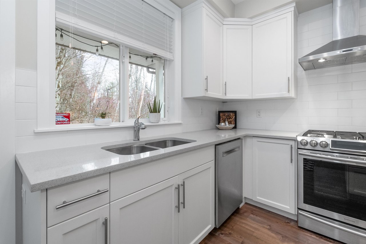 18-47042 Macfarlane Pl