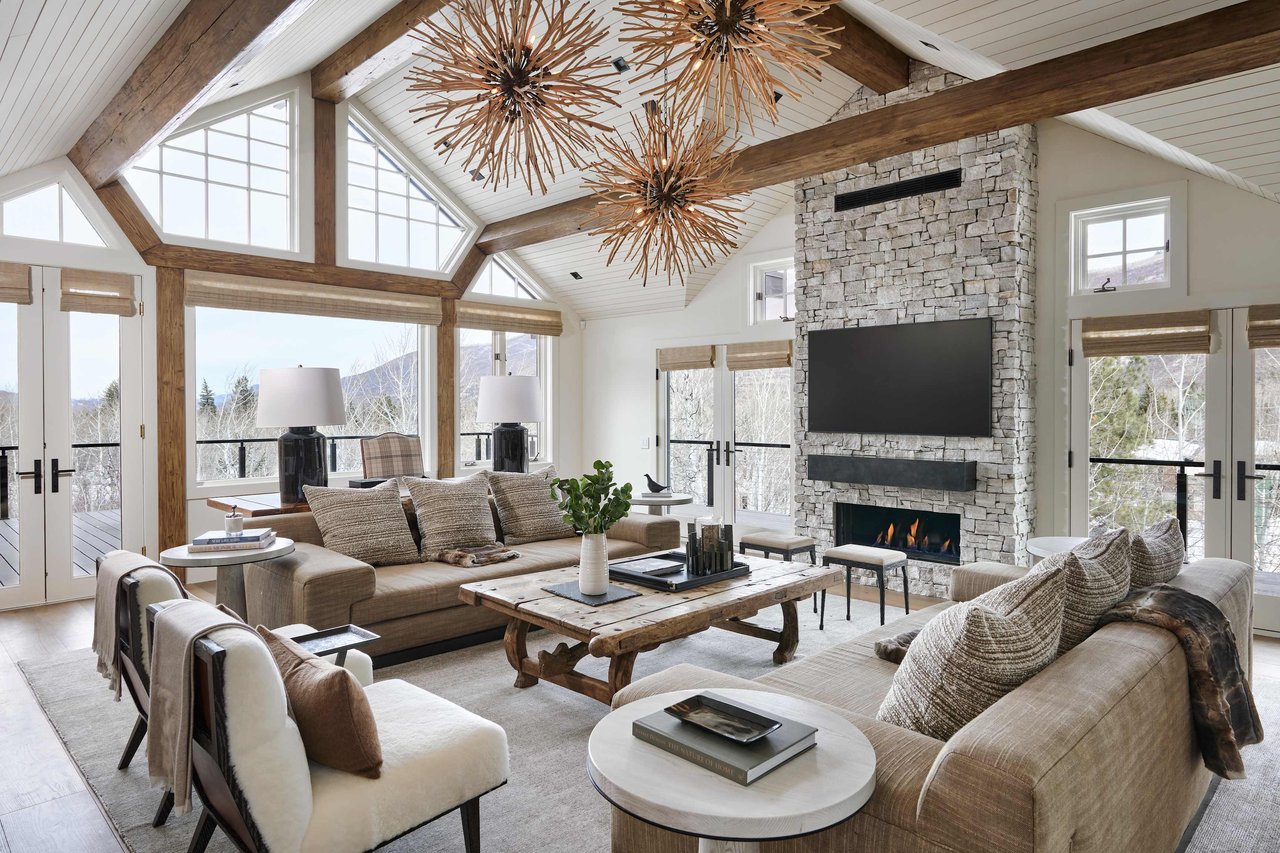  Chic Mountain Luxury Home in Aspen. 