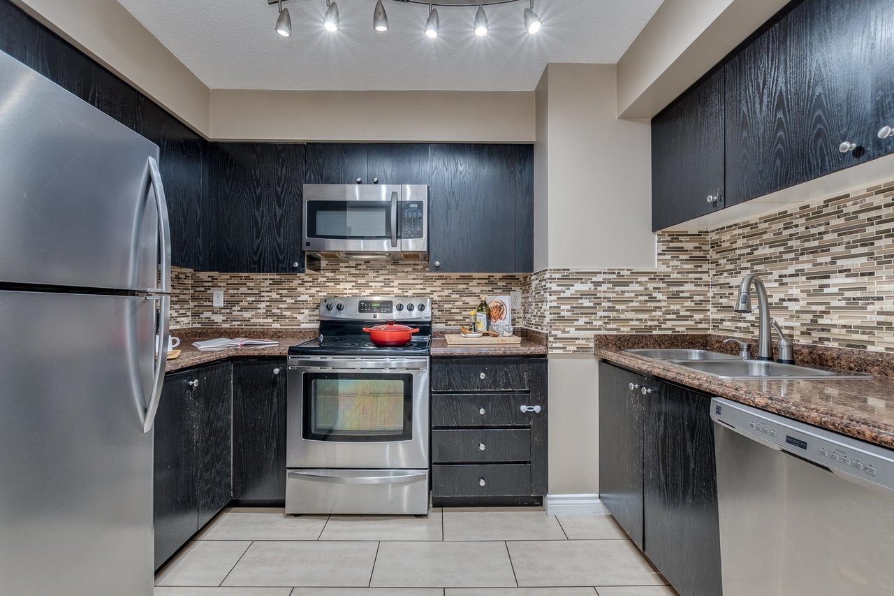 404-3668 Rae Ave