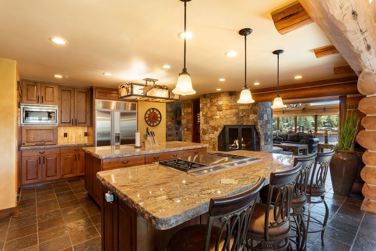 110 Peregrine Drive