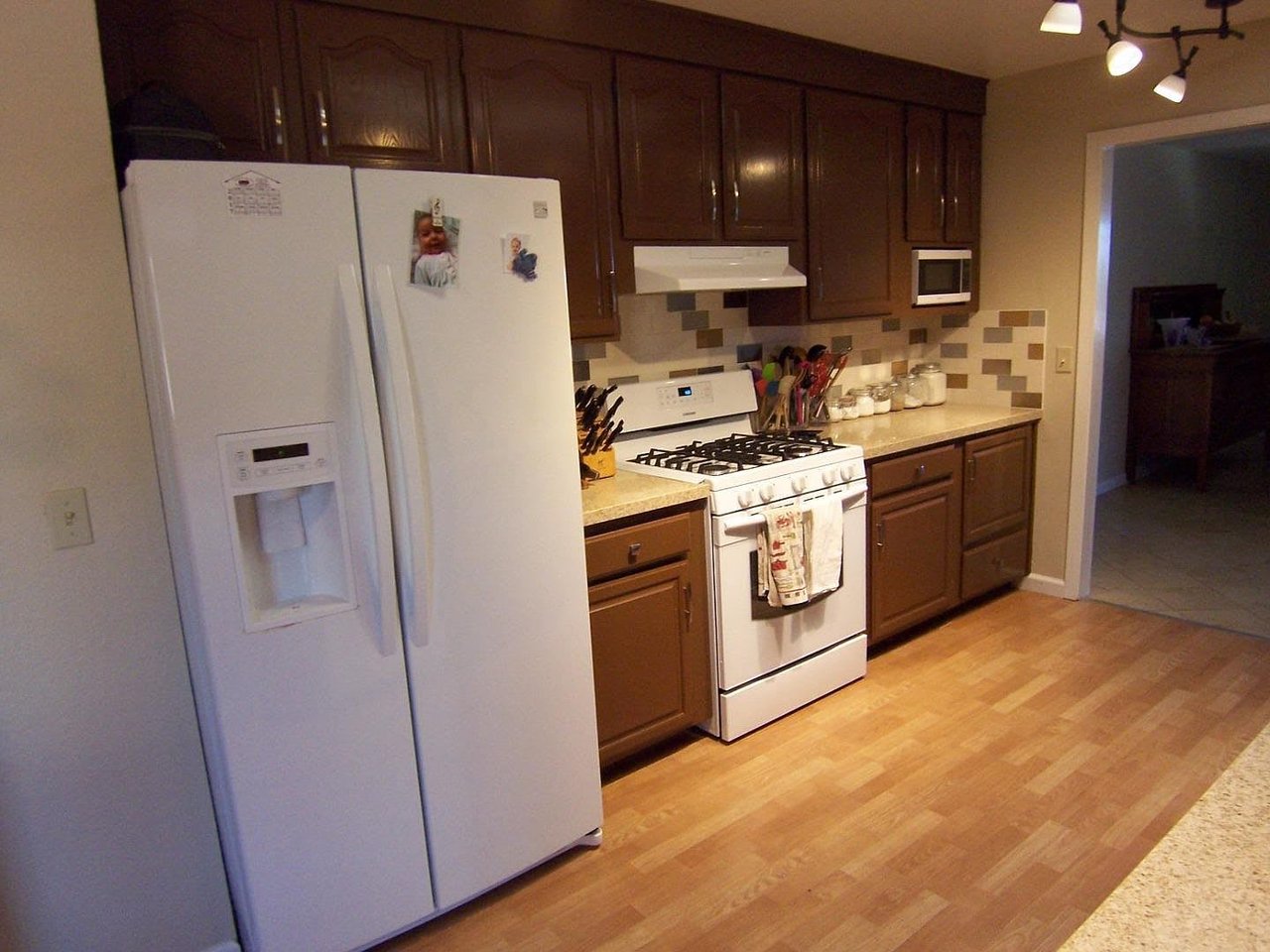 1246 Amador Ave