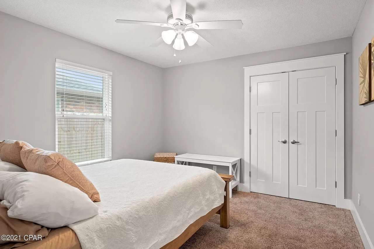 3606 AZALEA Court
