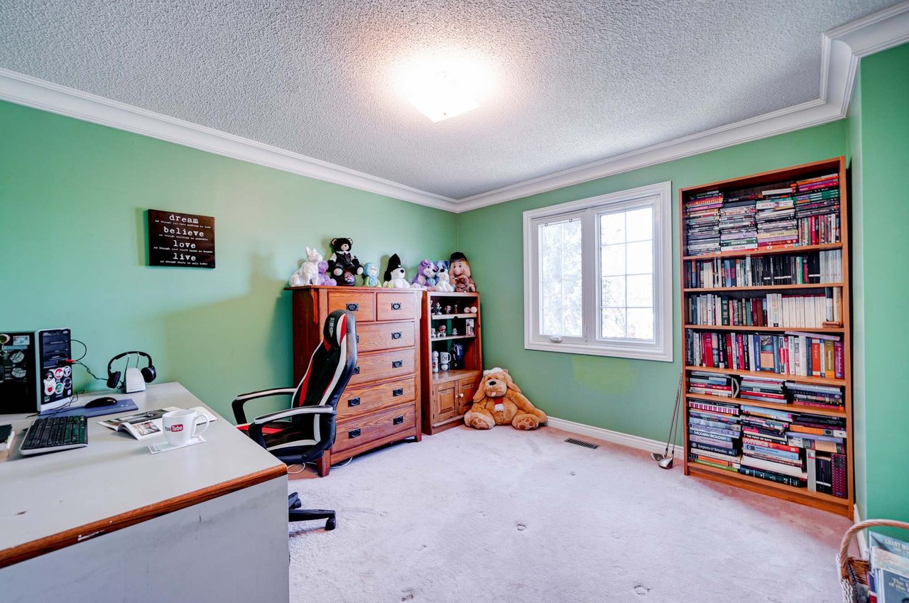 2184 Lumberman Lane