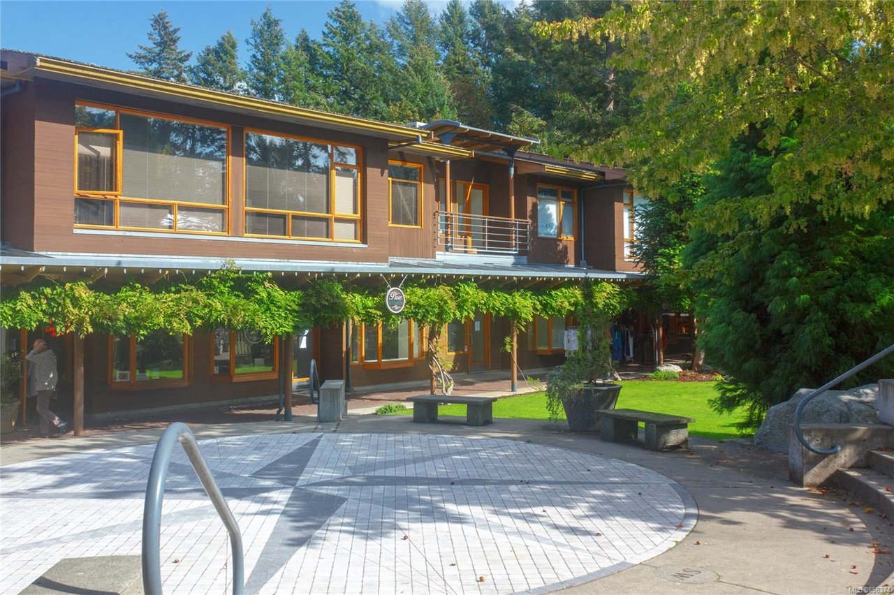 764 Piedmont Dr