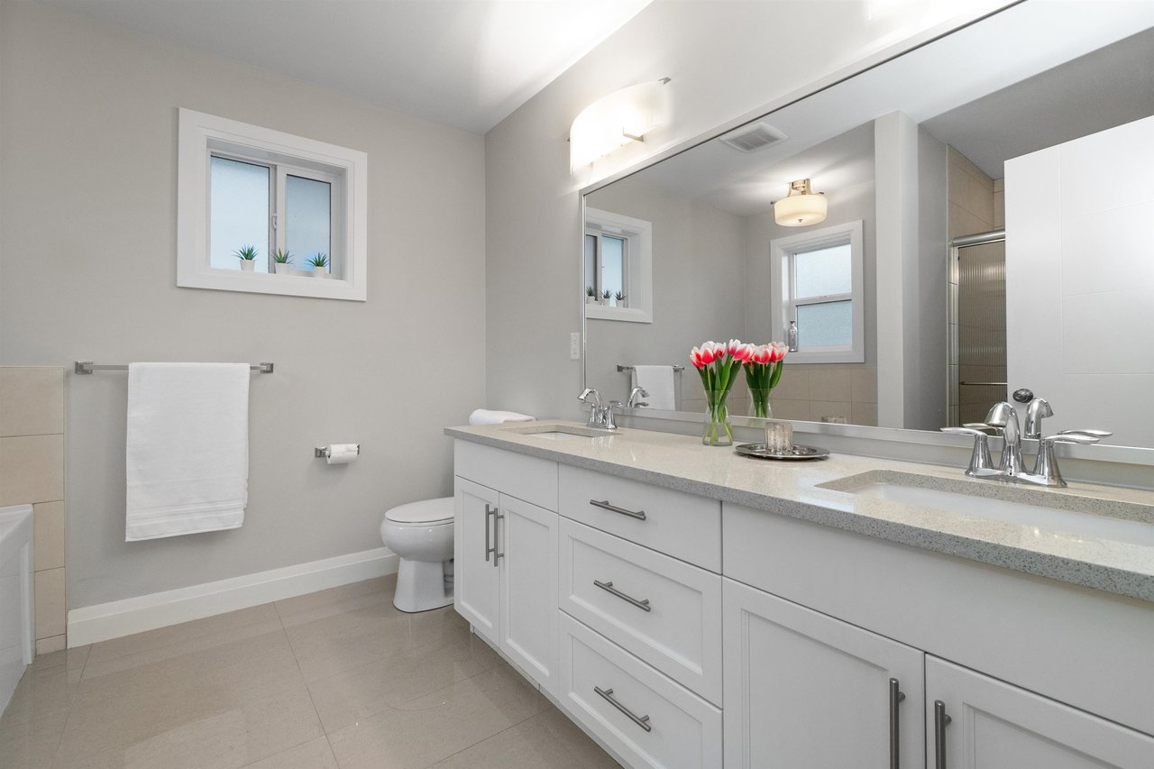 18-47042 Macfarlane Pl