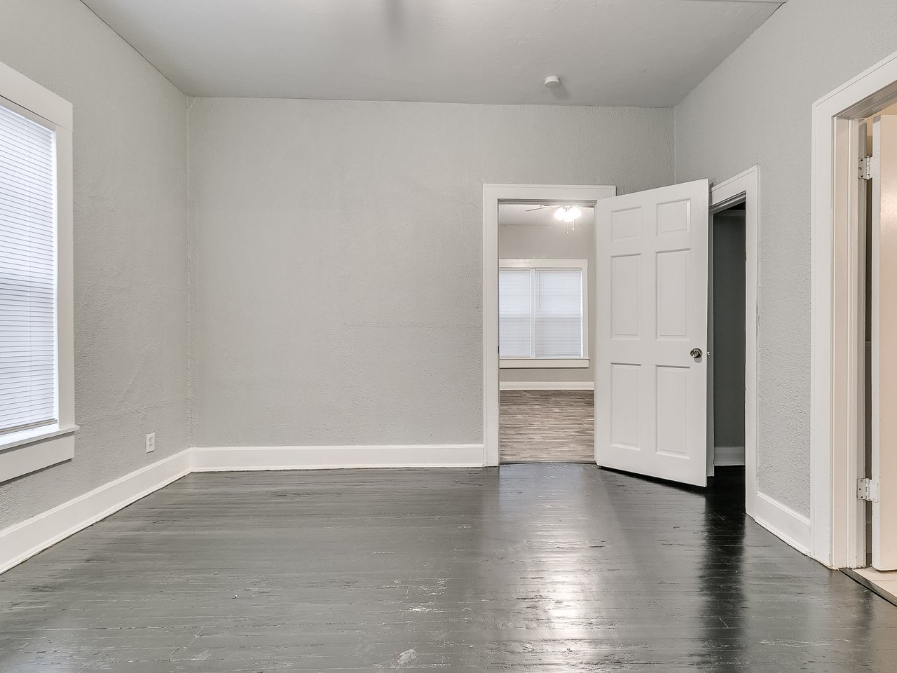 1313 N Beard Ave