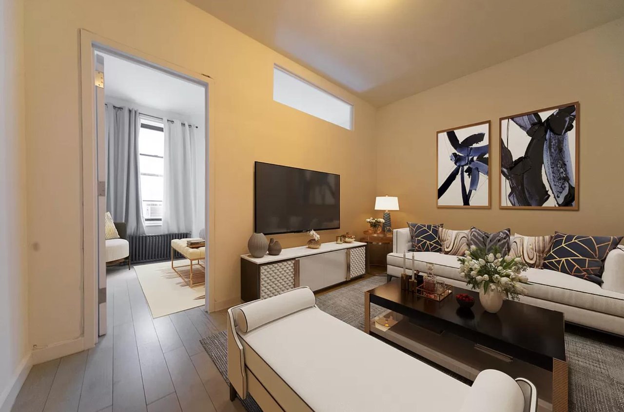 210 East 38th Street, Apt 5-D