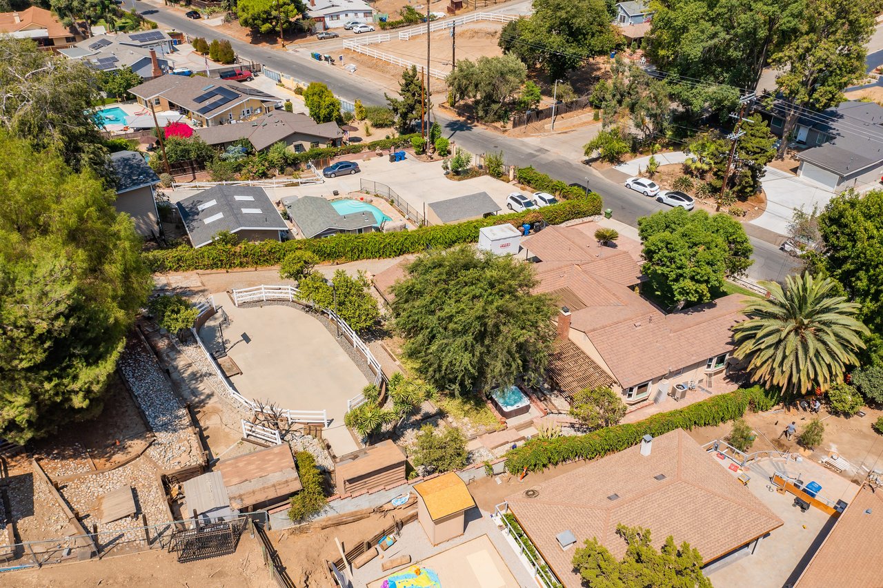 A Lil Bit O' Country in Shadow Hills * SOLD at full price