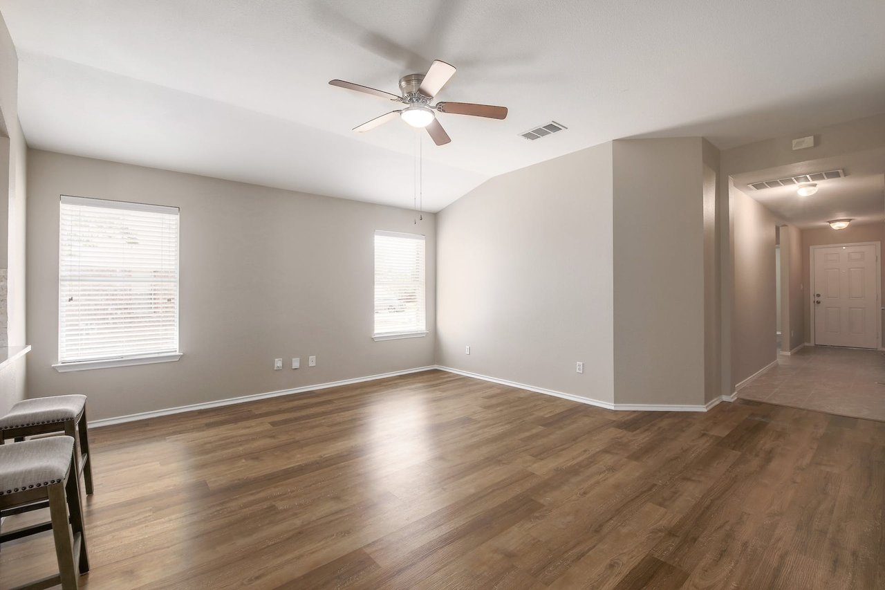 800 Sweet Leaf Ln, Pflugerville, Texas 78660