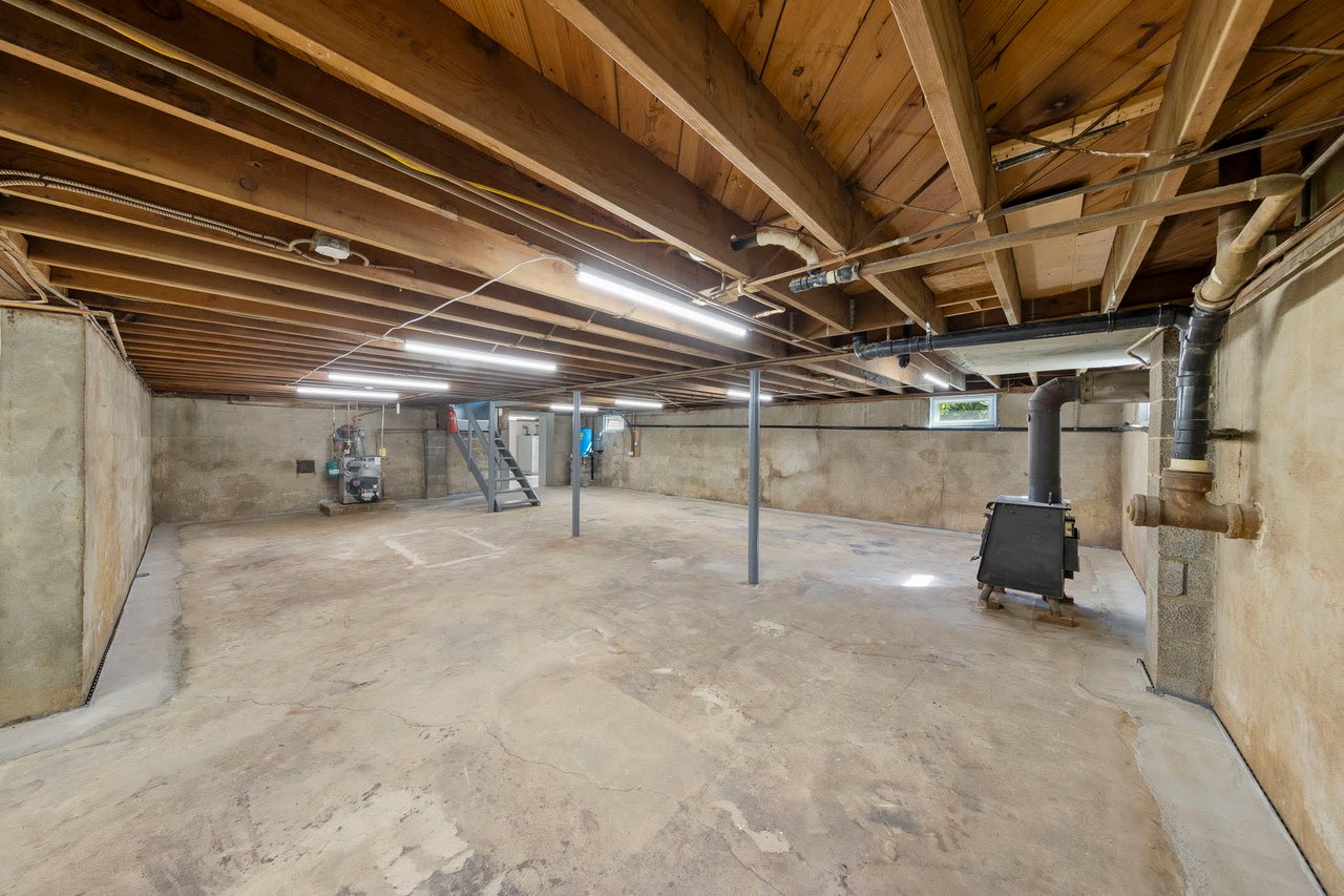 148 Foothill Rd