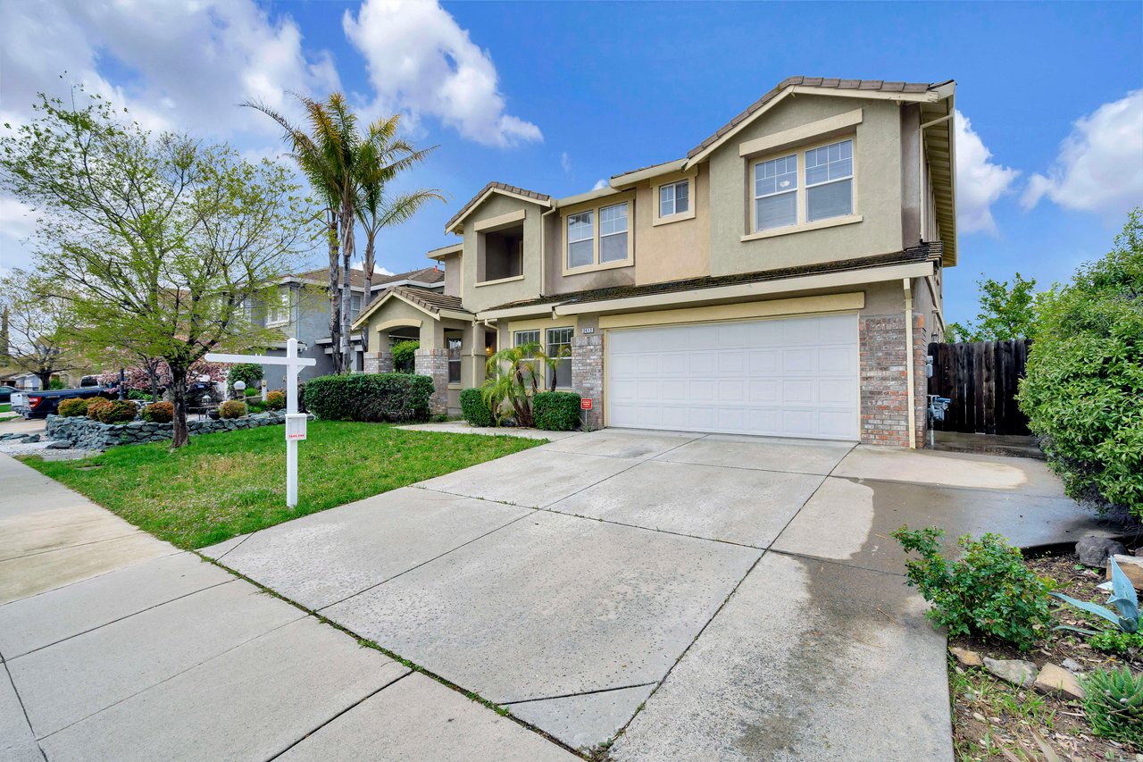 2412 Crocker Way
