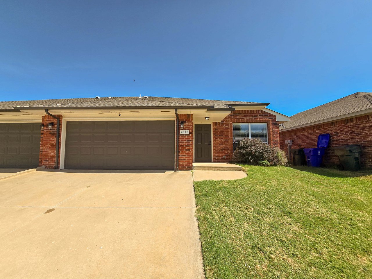1252 Kingston Rd