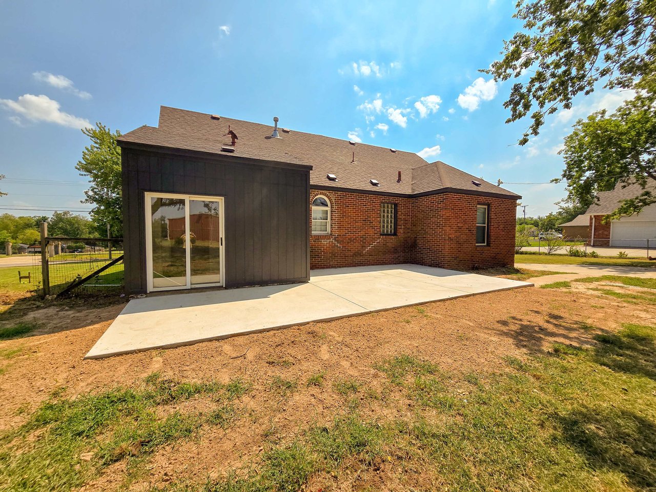 3602 N Union AVe