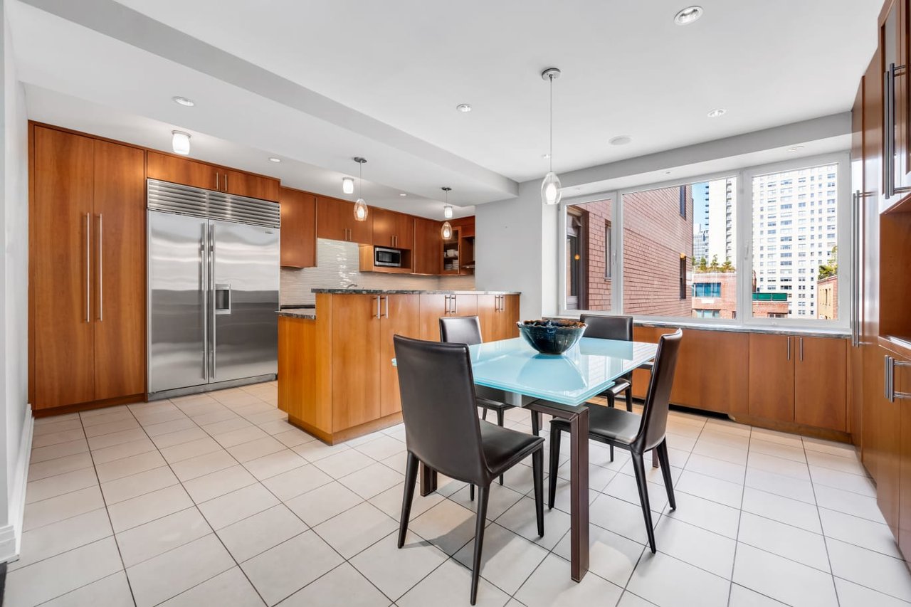 25 Sutton Pl S, #18K