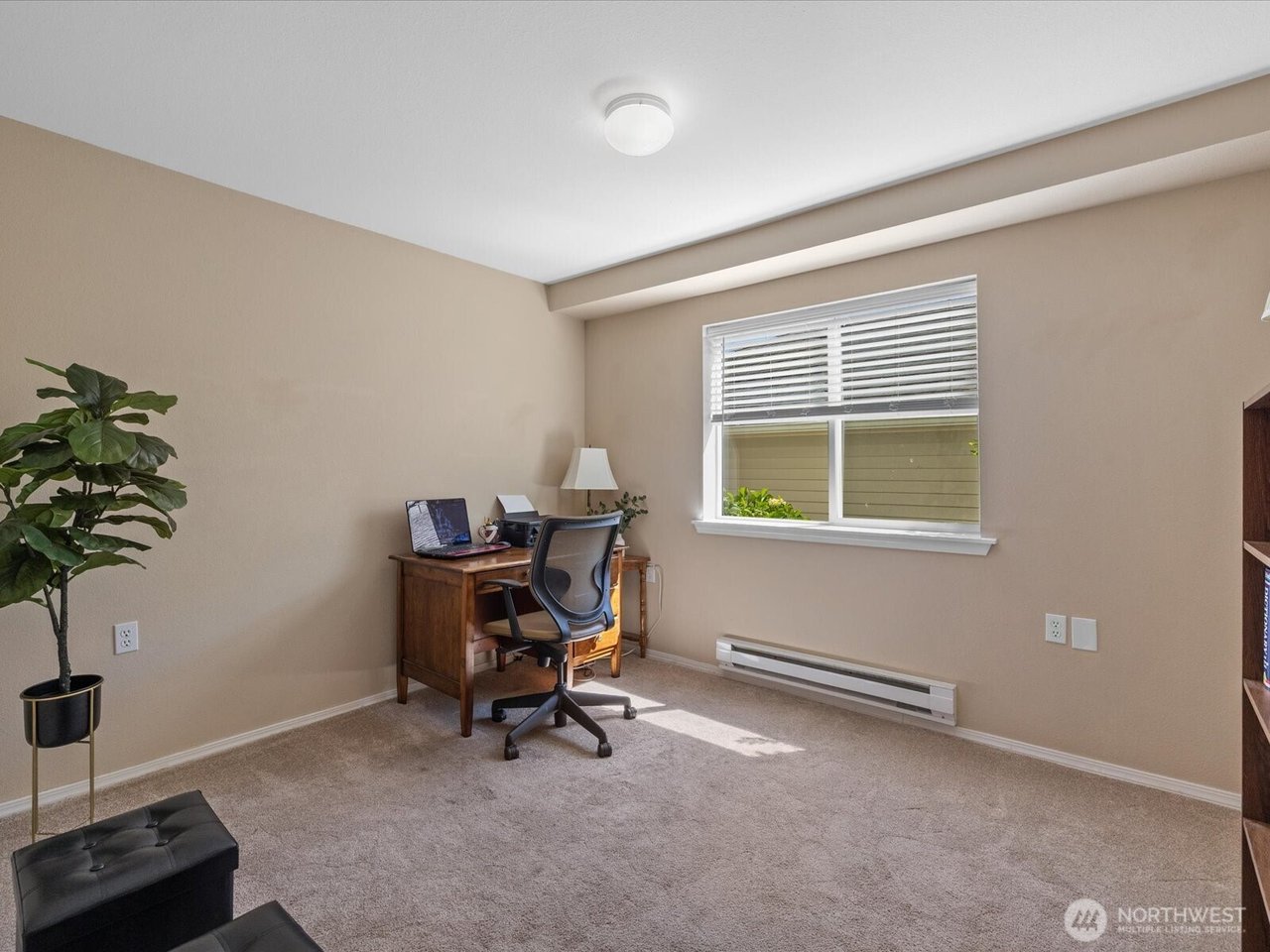 V101-821 114th St