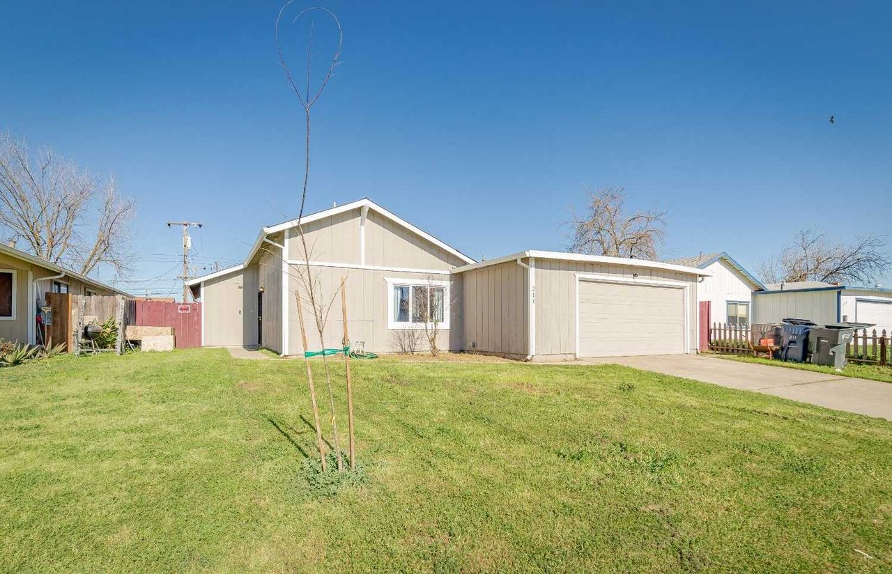 211 Arrowrock Road