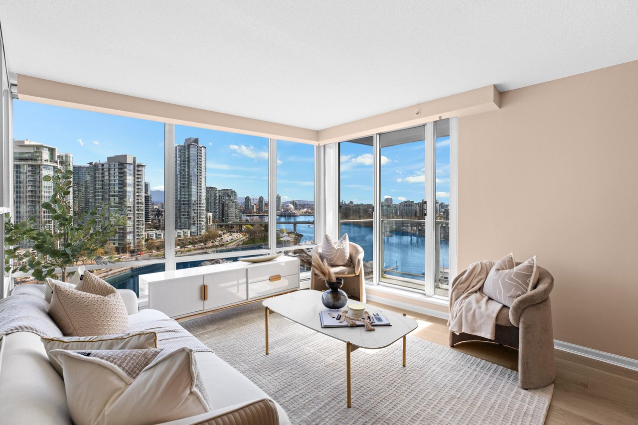 1601-1228 Marinaside Cres
