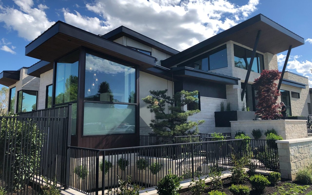 Looking to Move-Up to a Luxury Home? What makes now the Time!