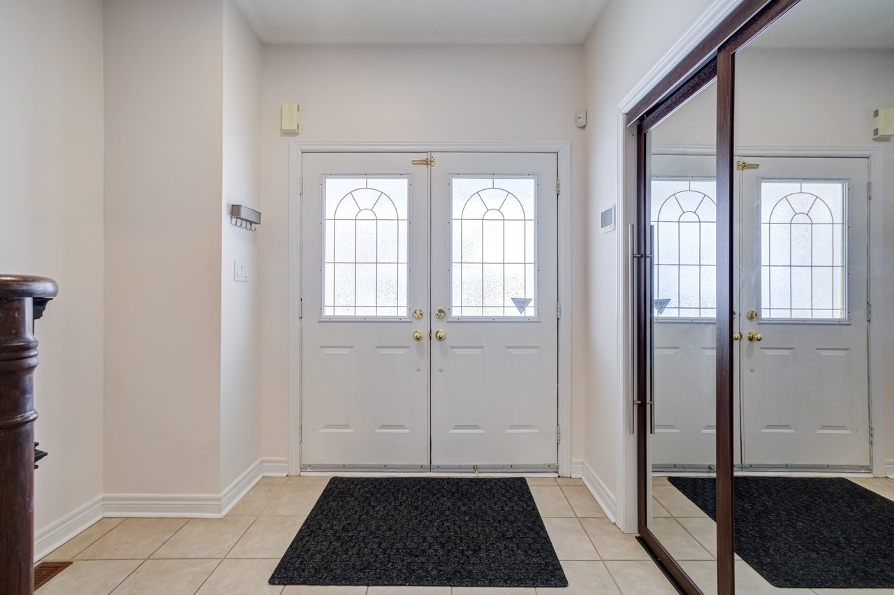 11 Cathmar Dr