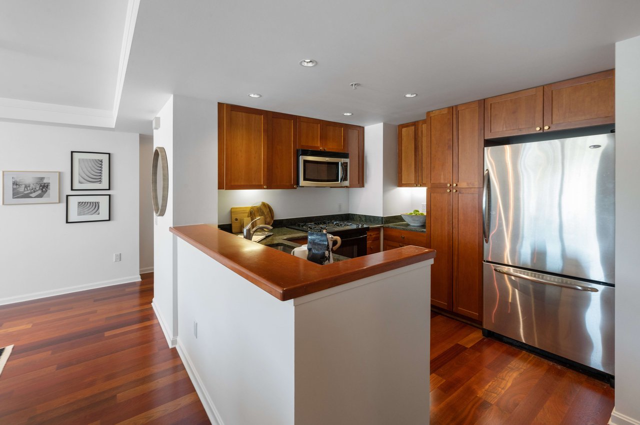 Ideal City Home At Bridgeview