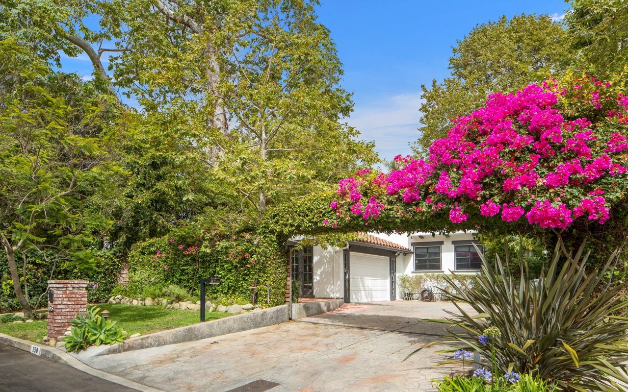 558 E Channel Rd