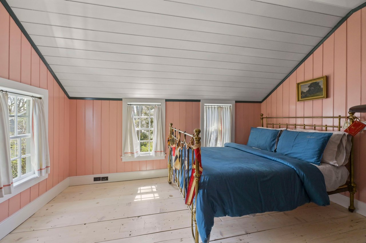 18th Century Designer Residence in Sag Harbor Village